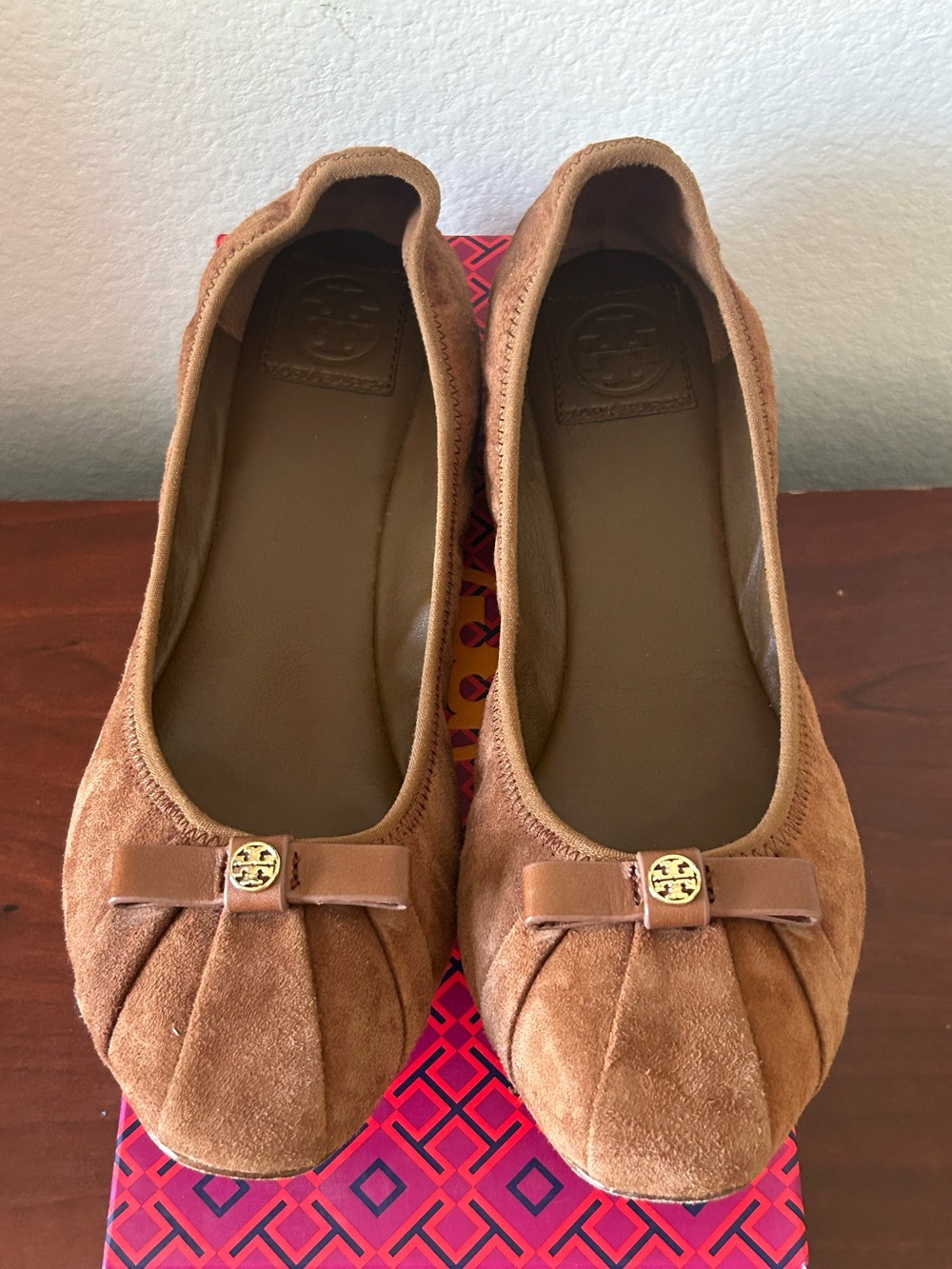 Tory Burch Chestnut Suede Bow Ballet Flats with Logo Medallion
